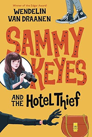 Sammy Keyes and the Hotel Thief by Wendelin Van Draanen (Paperback)